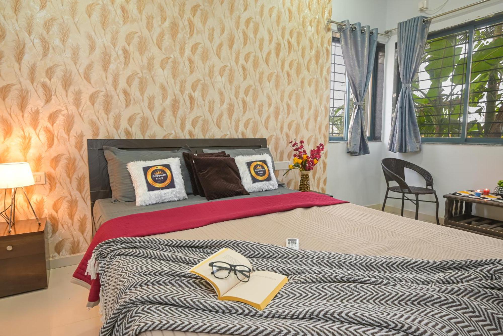 לונבלה Ll Empyrean Stay II Luxury Ll Celestial Unicorn Villa Ll 3Bhk Ll Ac Ll Private Big Pool Ll מראה חיצוני תמונה