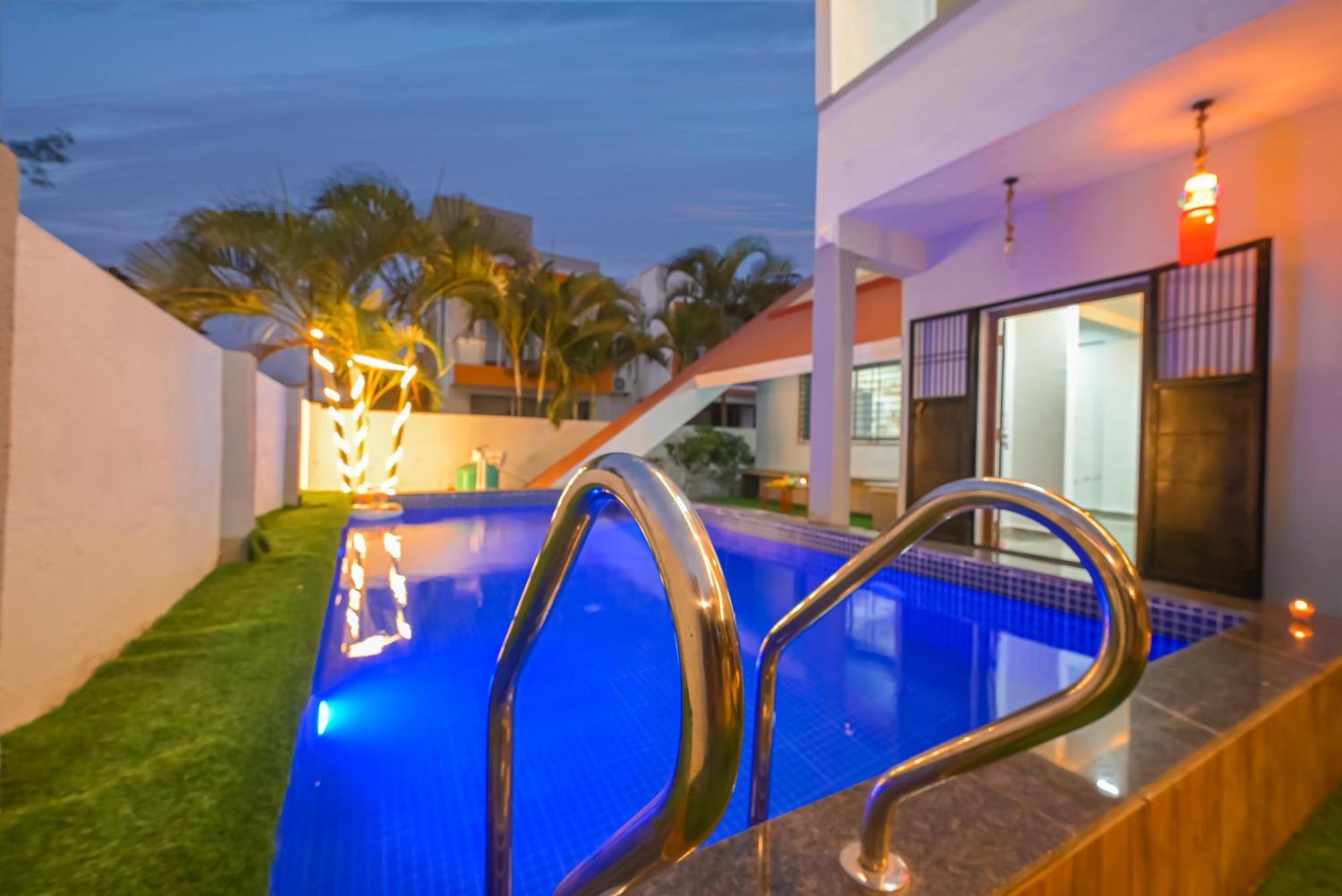 לונבלה Ll Empyrean Stay II Luxury Ll Celestial Unicorn Villa Ll 3Bhk Ll Ac Ll Private Big Pool Ll מראה חיצוני תמונה