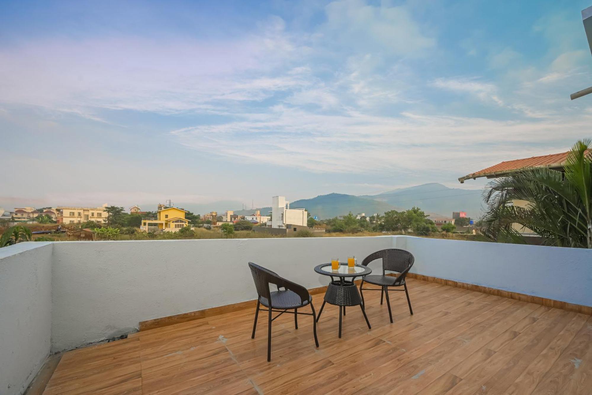 לונבלה Ll Empyrean Stay II Luxury Ll Celestial Unicorn Villa Ll 3Bhk Ll Ac Ll Private Big Pool Ll מראה חיצוני תמונה