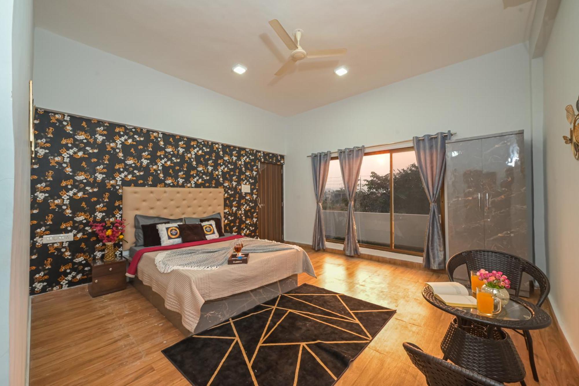 לונבלה Ll Empyrean Stay II Luxury Ll Celestial Unicorn Villa Ll 3Bhk Ll Ac Ll Private Big Pool Ll מראה חיצוני תמונה